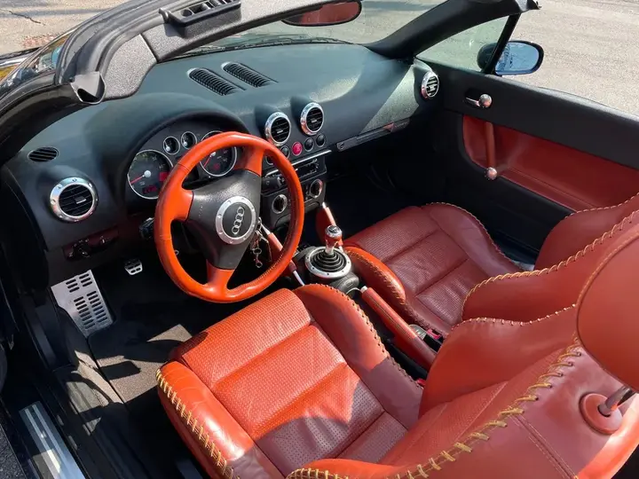 Audi Tt 2002 photo 5