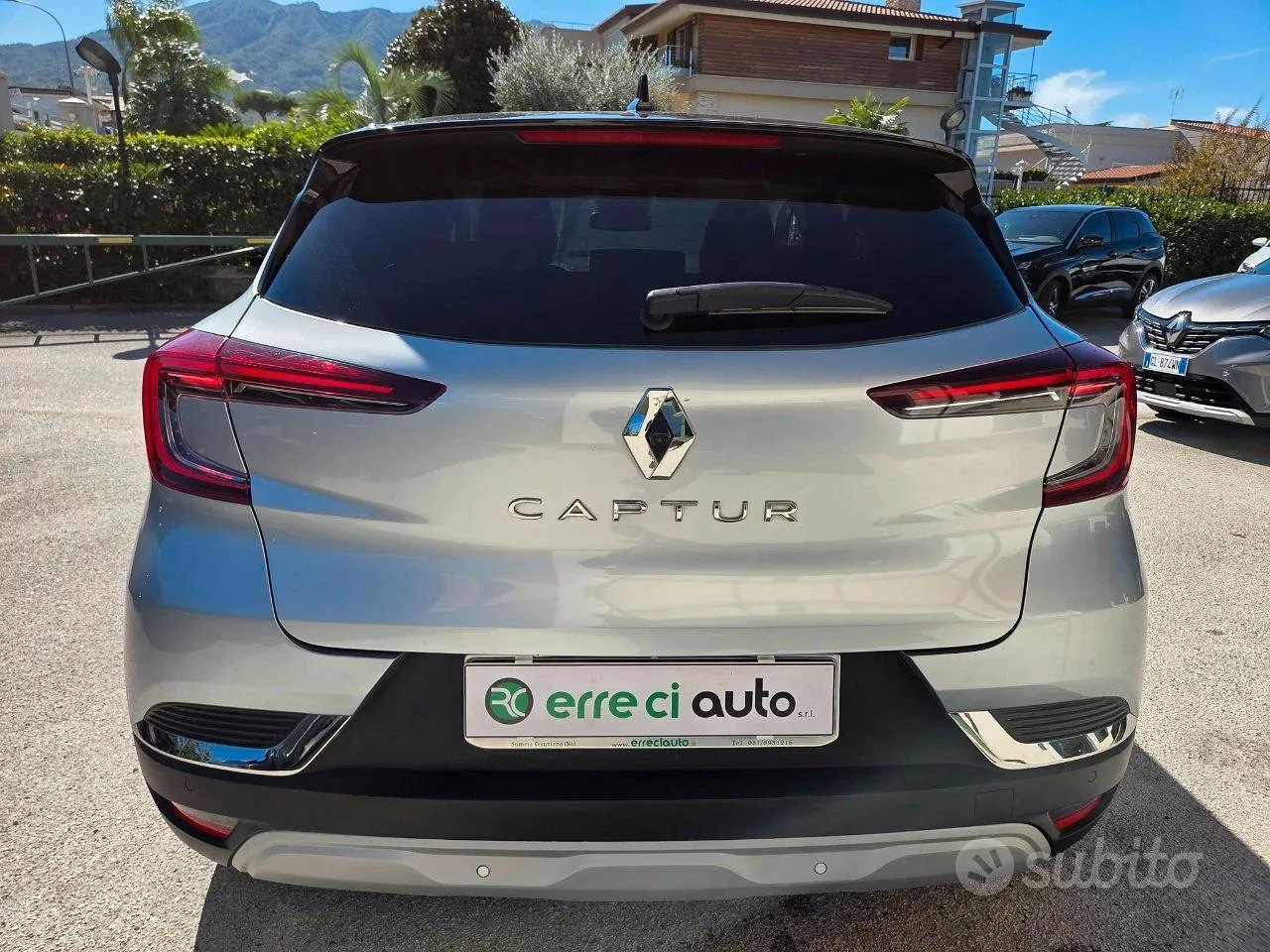 Renault Captur 2023 photo 4