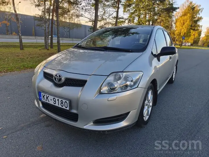 Toyota Auris