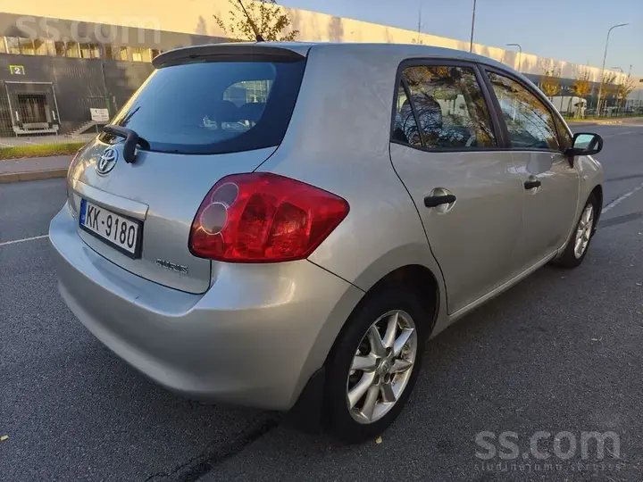 Toyota Auris 2007 photo 4