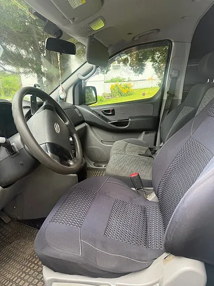 Hyundai H1 2010 photo 3