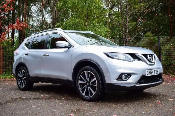 Nissan X-Trail 2014 photo 2