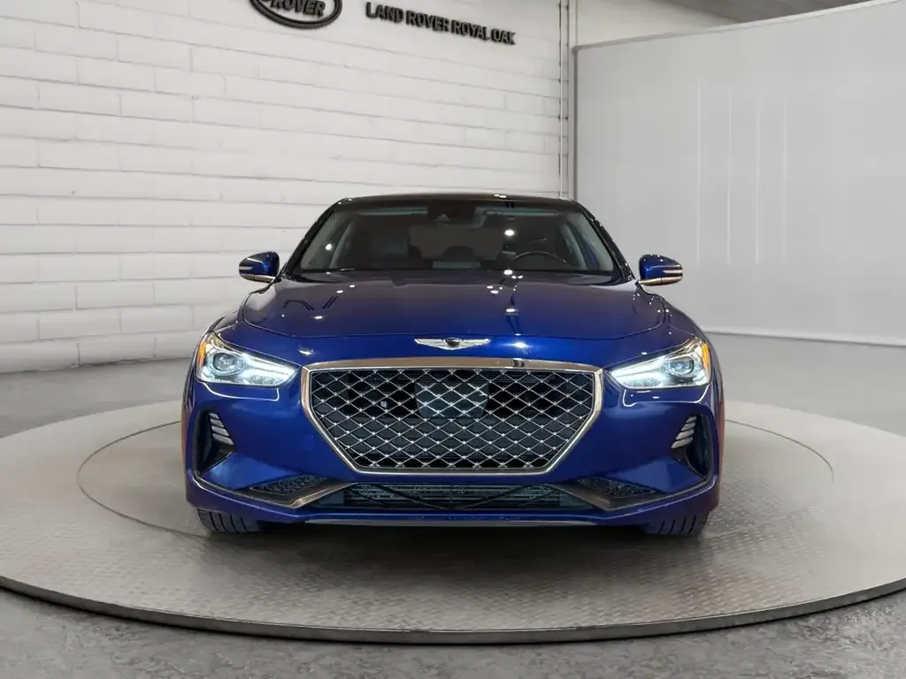 Genesis G70 2019 photo 2