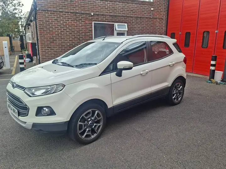 Ford Ecosport 2014 photo 3