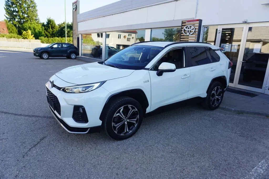 Toyota Rav4 2022 photo 2