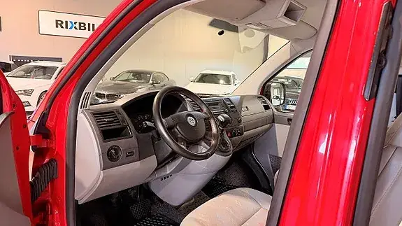 Volkswagen Caravelle 2008 photo 5