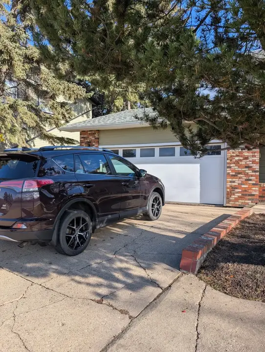 Toyota Rav4 2017 photo 3