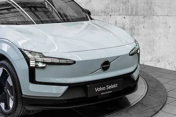 Volvo Ex30 2025 photo 2