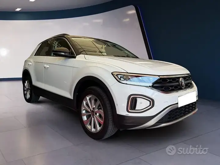 Volkswagen T-Roc 2025 photo 2