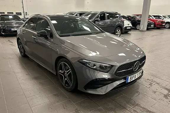 Mercedes-Benz A 200 2023 photo 5