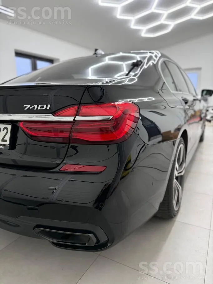 BMW 740Long 2017 photo 5