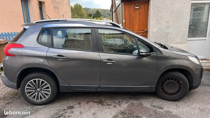 Peugeot 2008 2015 photo 5