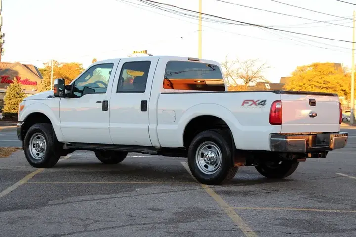 Ford F250 2015 photo 4