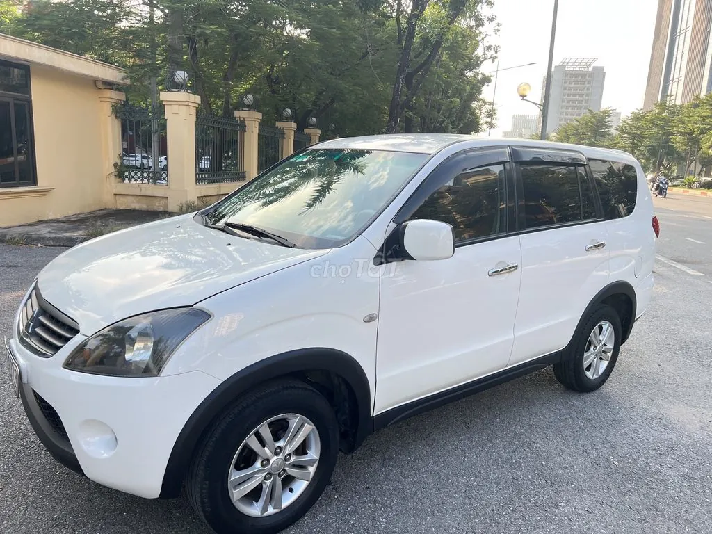 Mitsubishi Zinger
