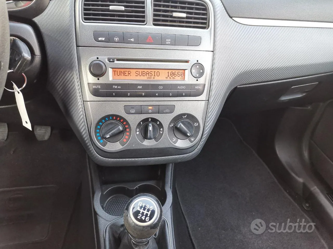Fiat Grande Punto 2008 photo 4