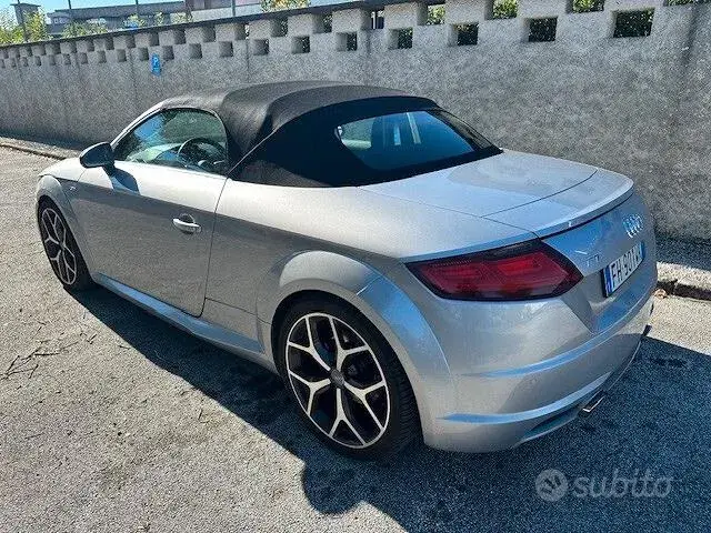 Audi Tt 2015 photo 5