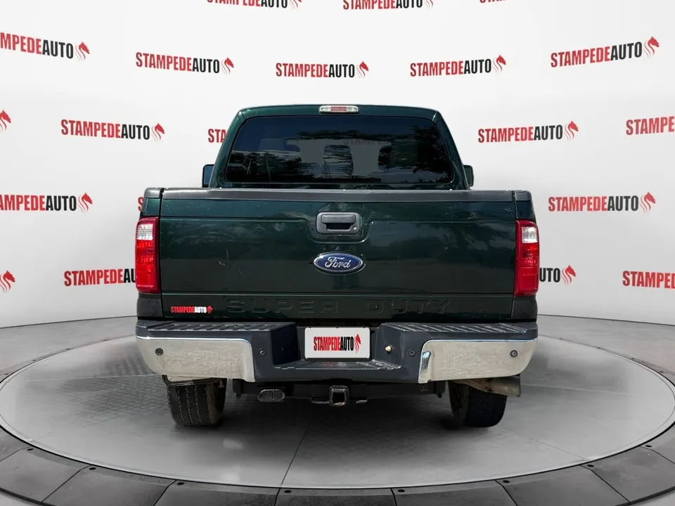 Ford Super Duty F-350 2016 photo 4