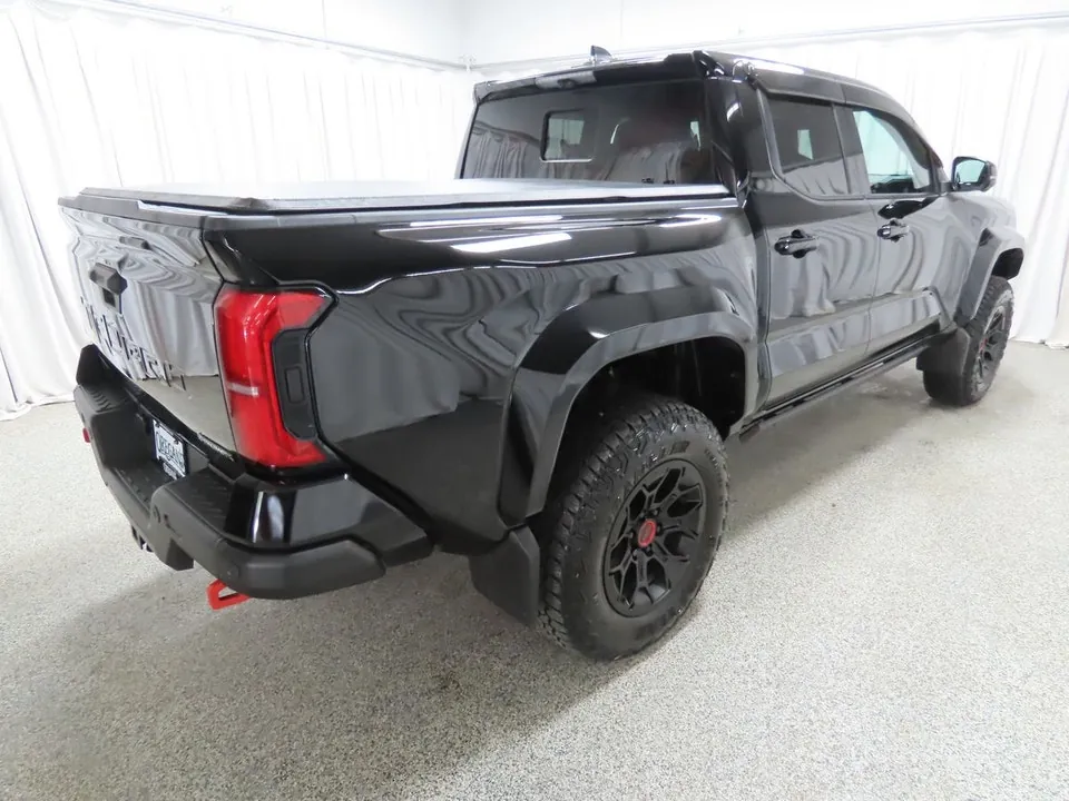 Toyota Tacoma 2026 photo 3