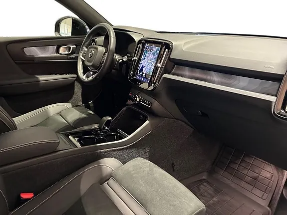 Volvo Xc40 2024 photo 4