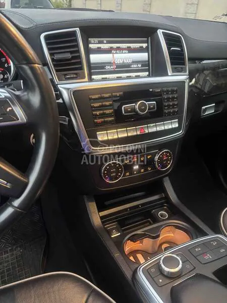 Mercedes-Benz Gl-Class 2013 photo 4
