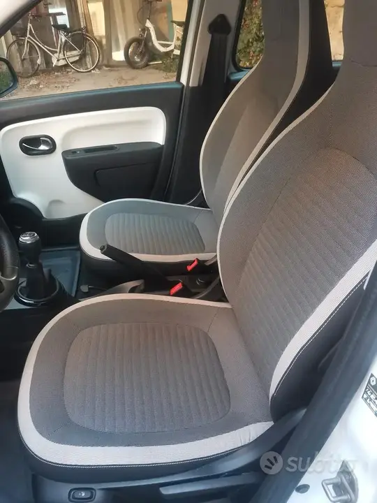 Renault Twingo 2021 photo 4