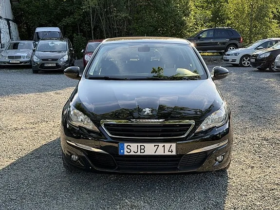 Peugeot 308 2013 photo 3