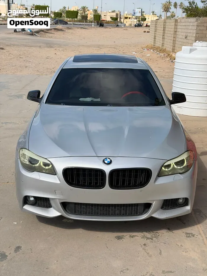 BMW 5 Series 2011 photo 5