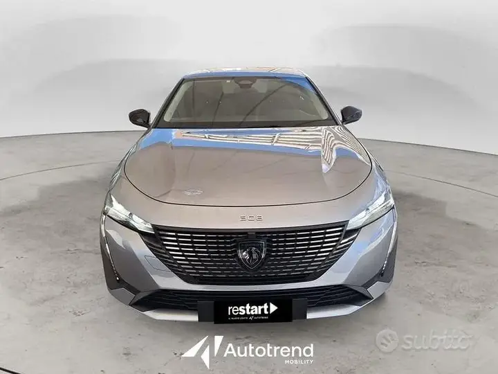 Peugeot 308 2022 photo 3