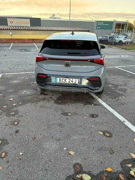 Cupra Born 2022 photo 5