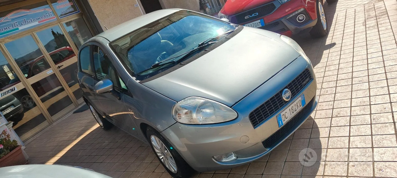 Fiat Grande Punto 2006 photo 4