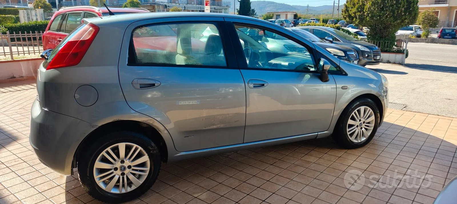 Fiat Grande Punto 2006 photo 5