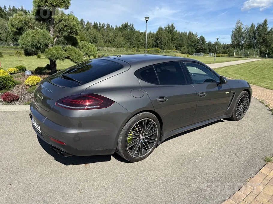 Porsche Panamera 2014 photo 5