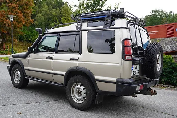 Land Rover Discovery 2002 photo 5