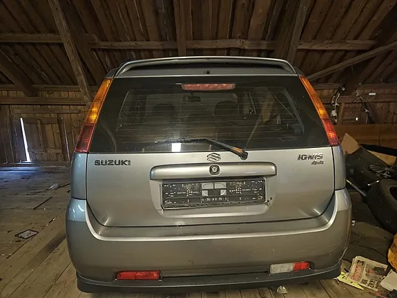 Suzuki Ignis 2005 photo 4
