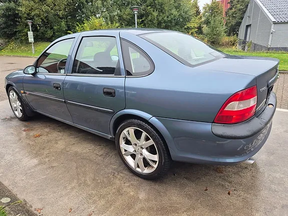 Opel Vectra 1998 photo 5