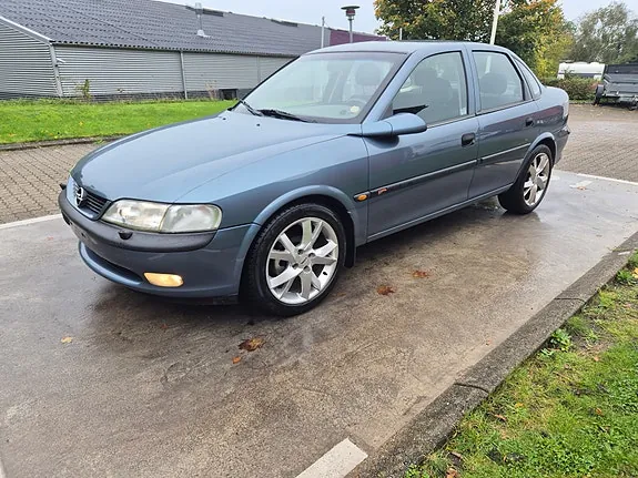 Opel Vectra 1998 photo 2