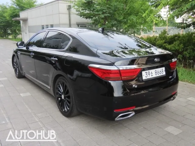 Kia K9 2017 photo 4