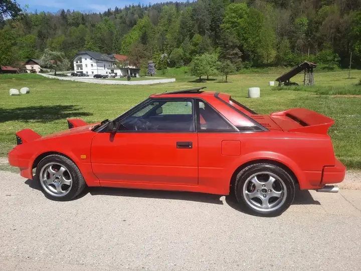 Toyota Mr2 1985 photo 2