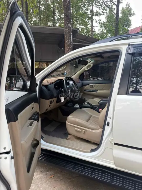 Toyota Fortuner 2016 photo 2