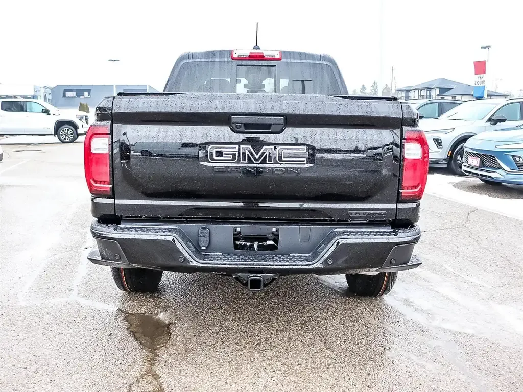 GMC Canyon 2026 photo 4