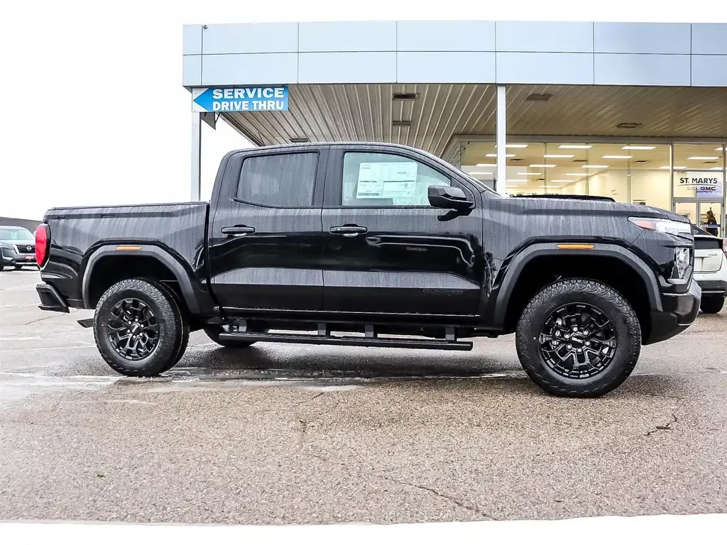GMC Canyon 2026 photo 3