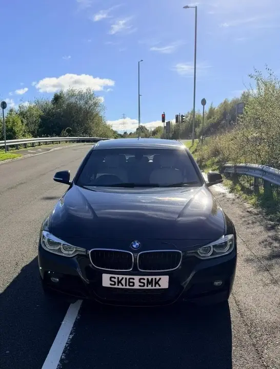 BMW 3 Series 2016 photo 2