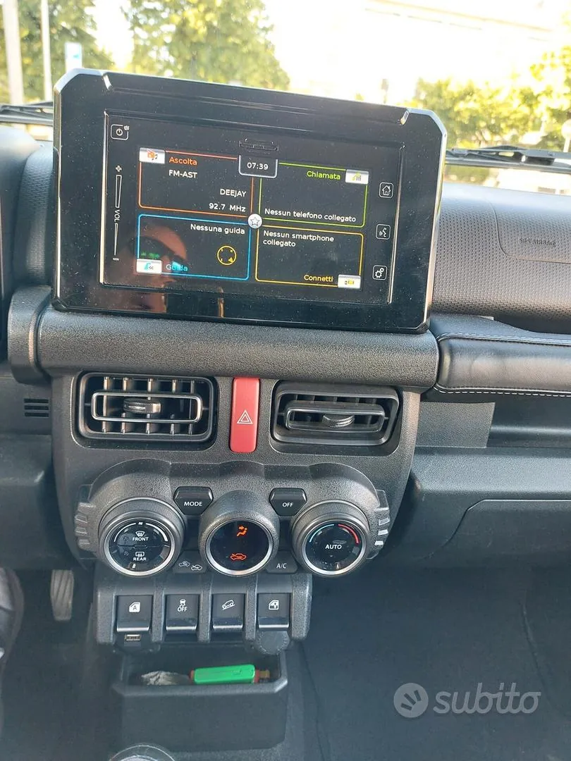 Suzuki Jimny 2018 photo 3