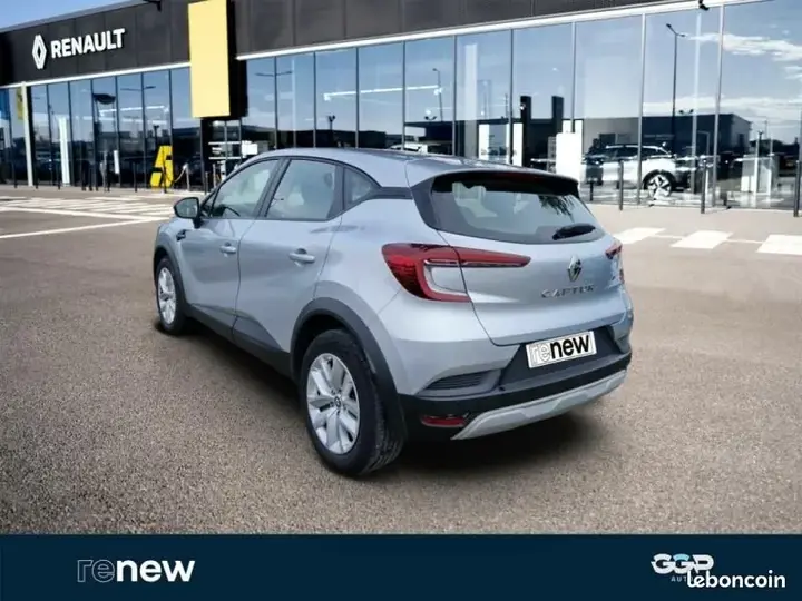 Renault Captur 2022 photo 4