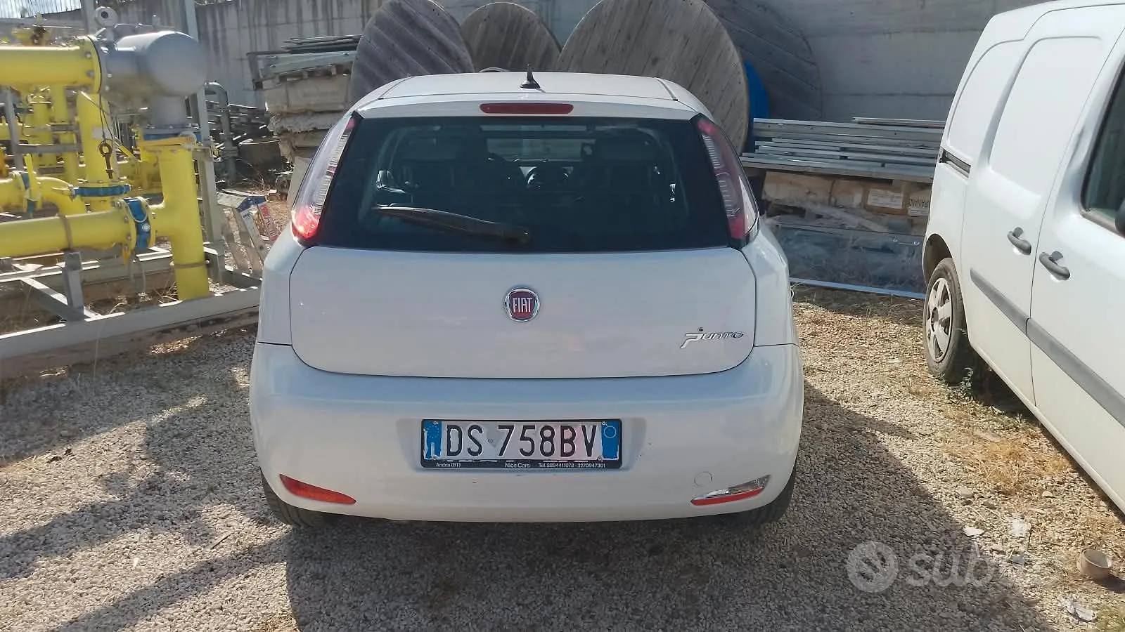 Fiat Grande Punto 2009 photo 4