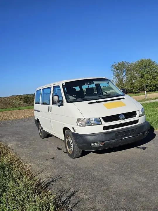 Volkswagen T4 2001 photo 3