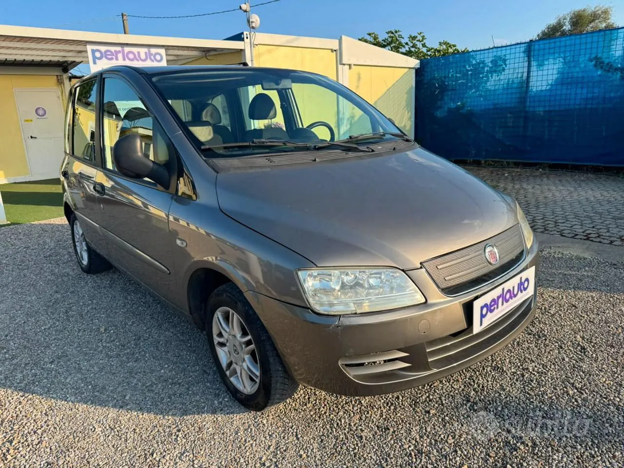 Fiat Multipla 2010 photo 2