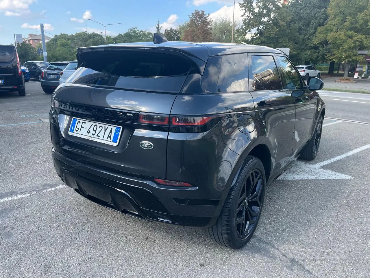 Land Rover Range Rover Evoque 2022 photo 4