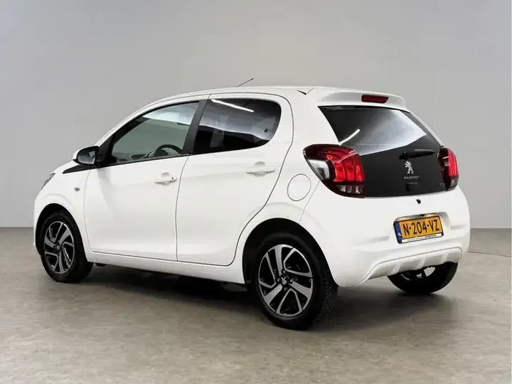 Peugeot 108 2022 photo 3