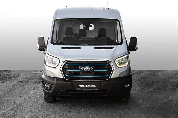 Ford Transit 2023 photo 2